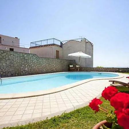 Apartament Sleeps 6 Pool Air Con Wifi *